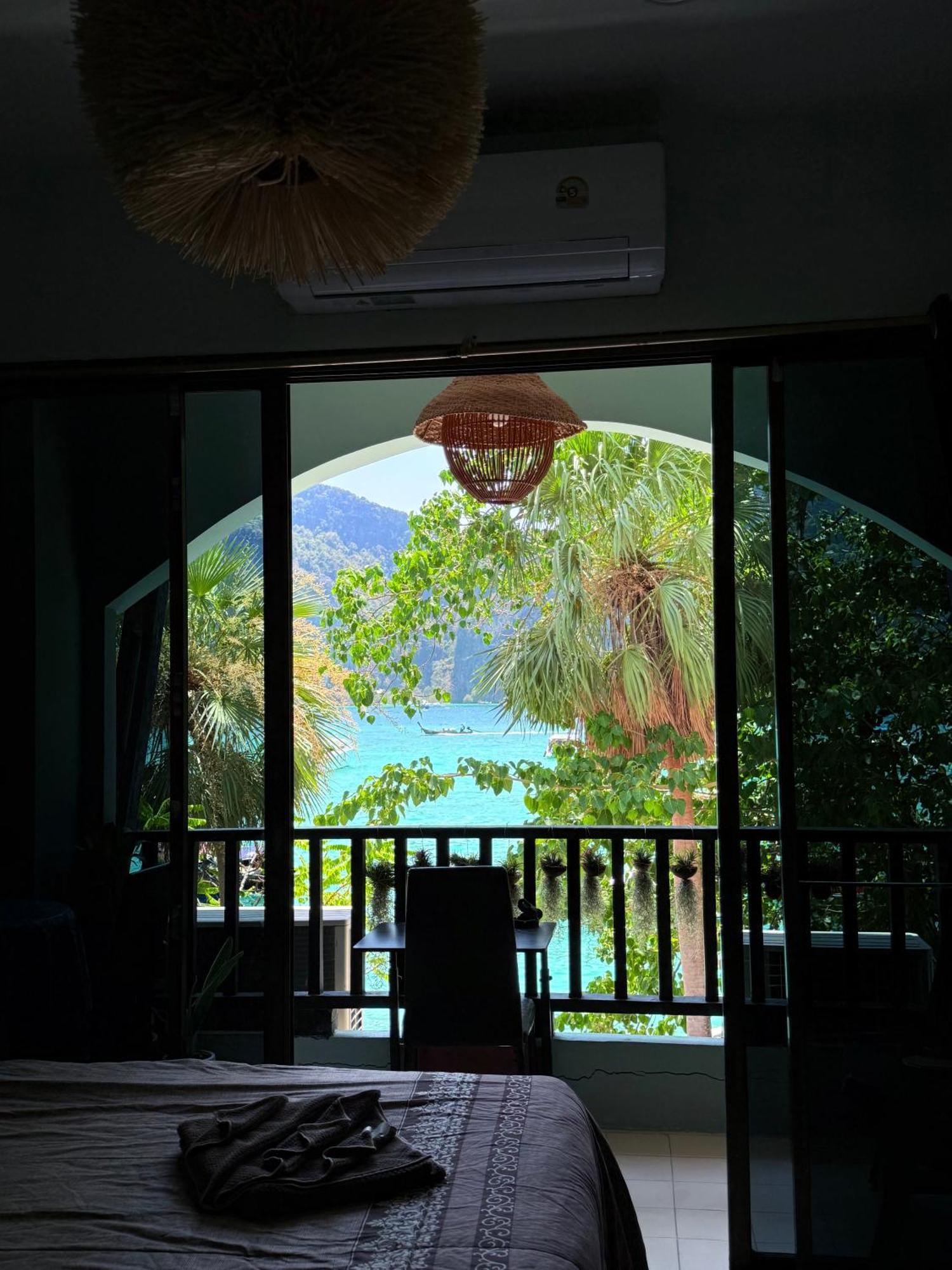 Mild Room Sea View Room For Rent Фи Фи Айлънд Екстериор снимка